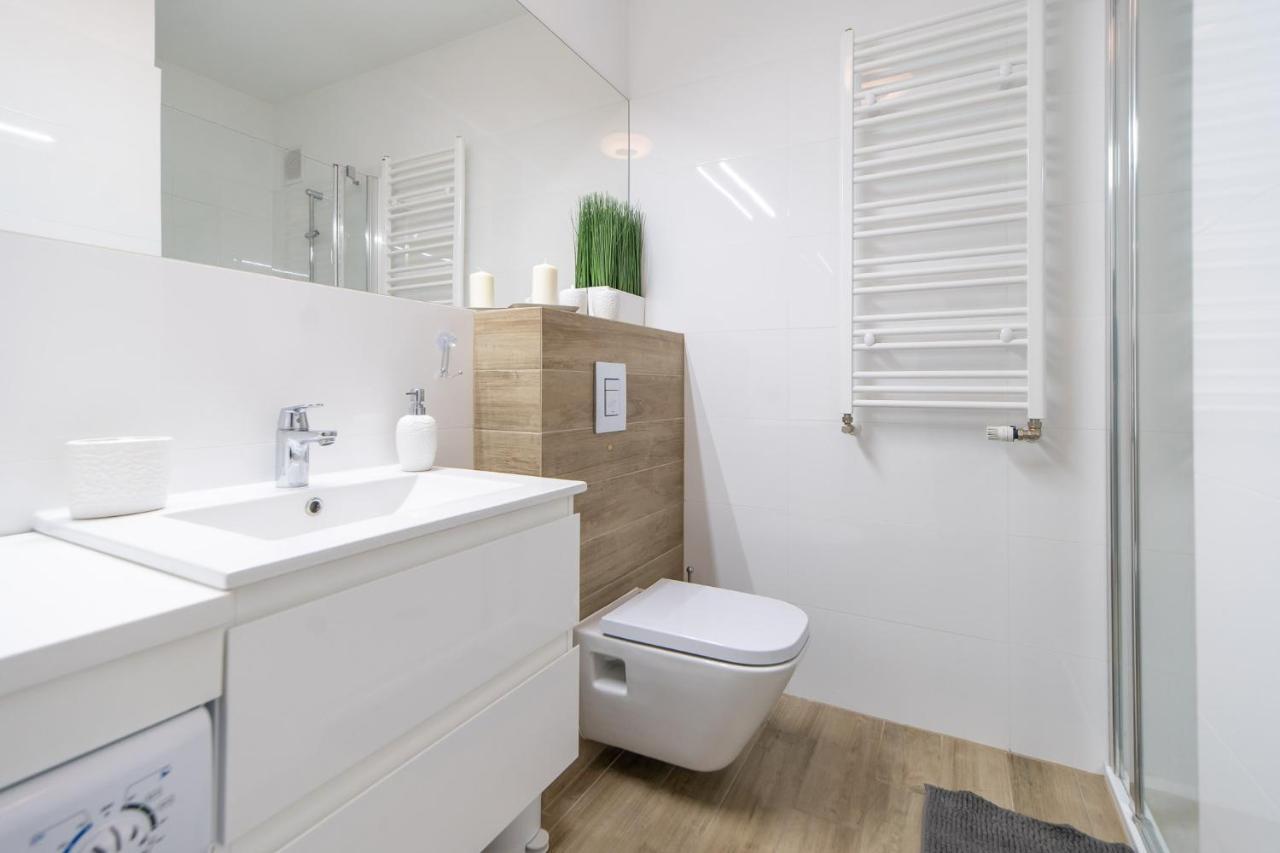Waterline Apartamenty 科沃布热格 外观 照片