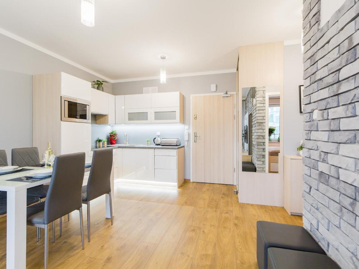 Waterline Apartamenty 科沃布热格 外观 照片